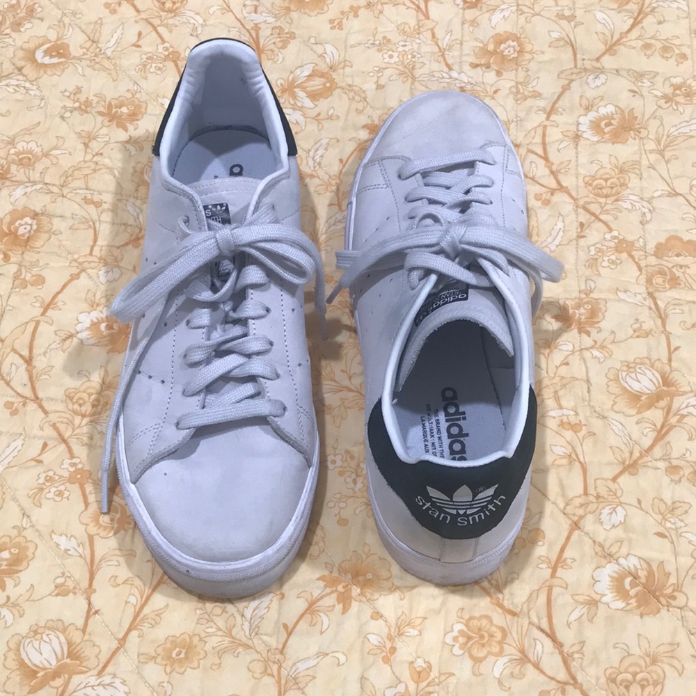 Adidas Stan Smith gray and black sneakers